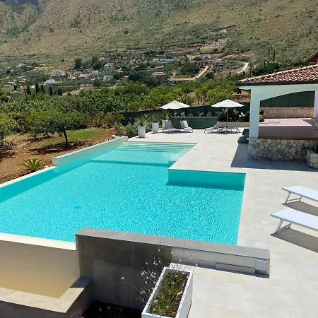 Villa Cycas Costamante
