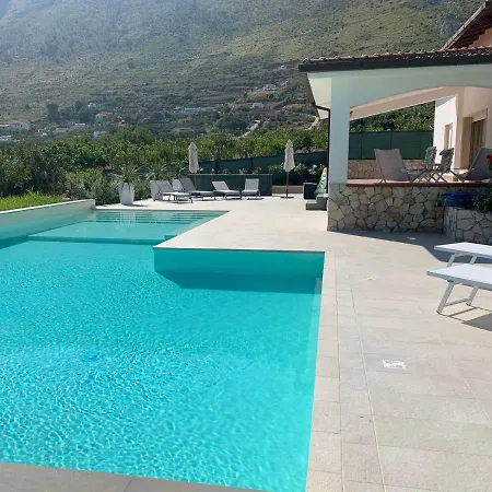 Cycas Costamante Villa *